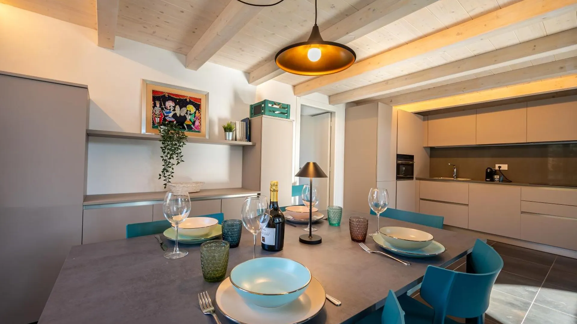 Apartment New 2024 - Ancient Gravedona - Where Lake Como Classic Style Meets Modern Design And Comforts - Larihome A41