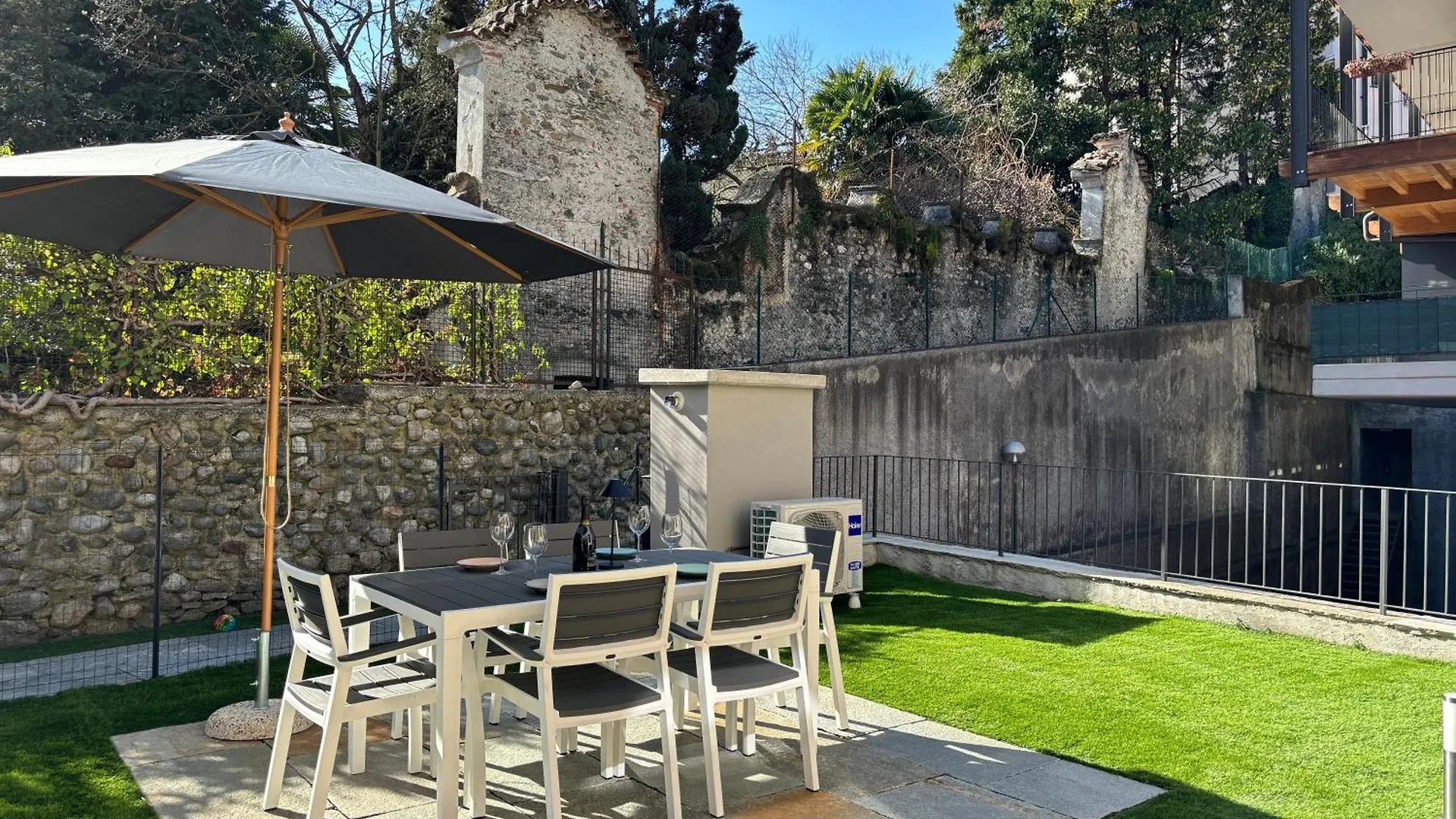 Apartment New 2024 - Ancient Gravedona - Where Lake Como Classic Style Meets Modern Design And Comforts - Larihome A41