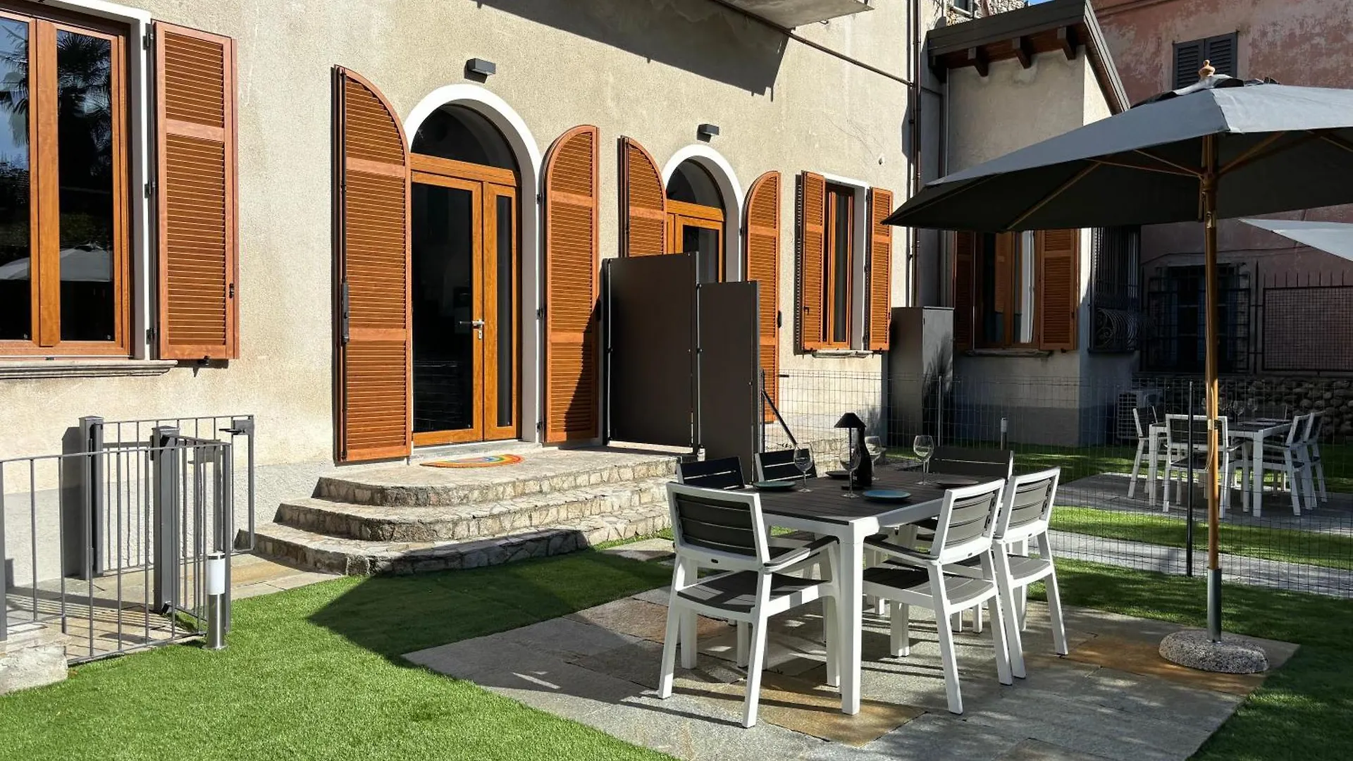New 2024 - Ancient Gravedona - Where Lake Como Classic Style Meets Modern Design And Comforts - Larihome A41 Italy
