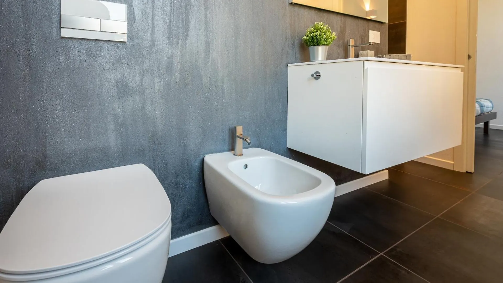 New 2024 - Ancient Gravedona - Where Lake Como Classic Style Meets Modern Design And Comforts - Larihome A41